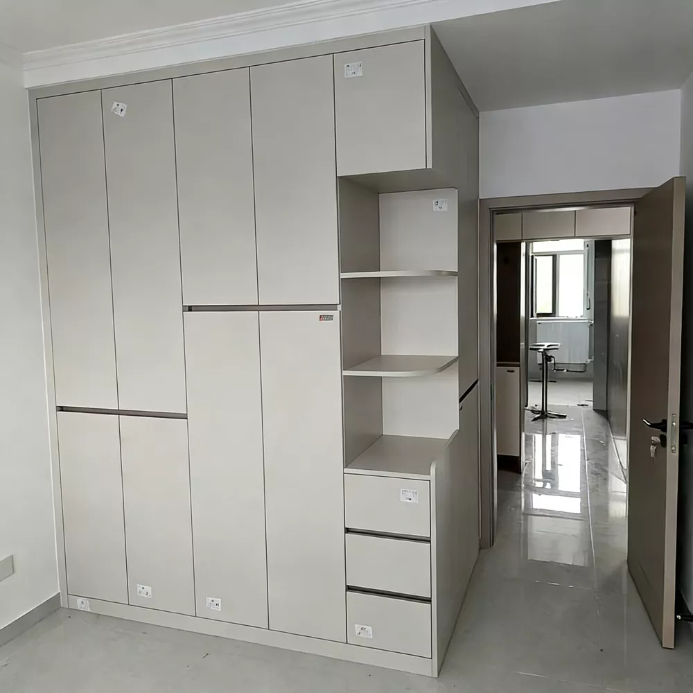 Tủ quần áo gỗ tuyết tùng thơm